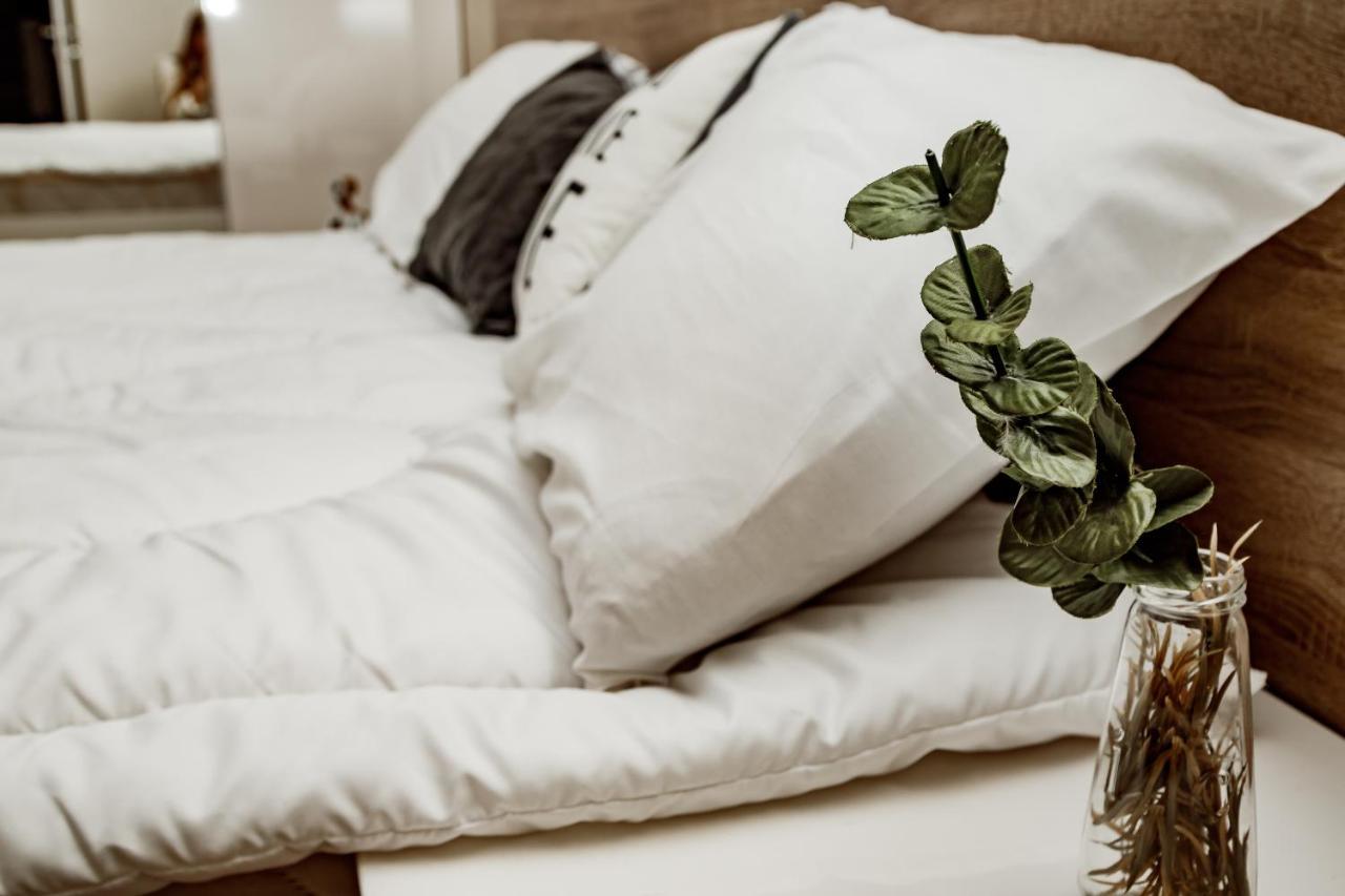 Loft Apartment Lviv Kültér fotó